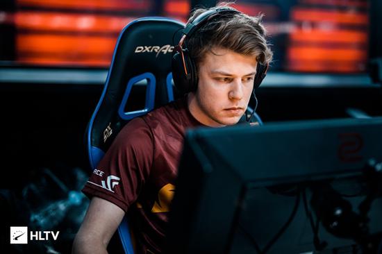 百家乐别把短输当异常（别把百家乐的短期失利当成异常）