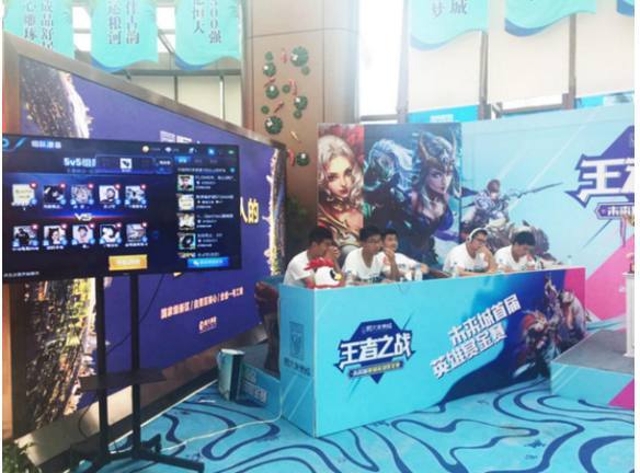 炸个痛快！王记得狂轰乱炸 小伞五杀 Cat掌控战场扳回一城