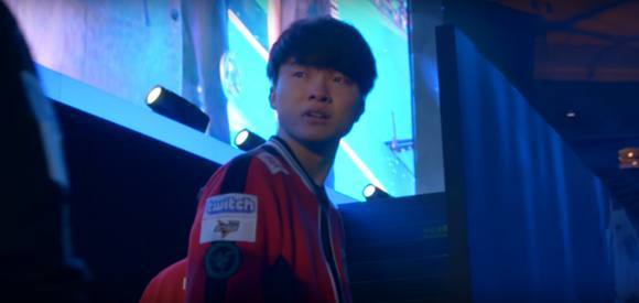 这手牌看着强其实很虚（这手牌看似强势，实则虚弱）